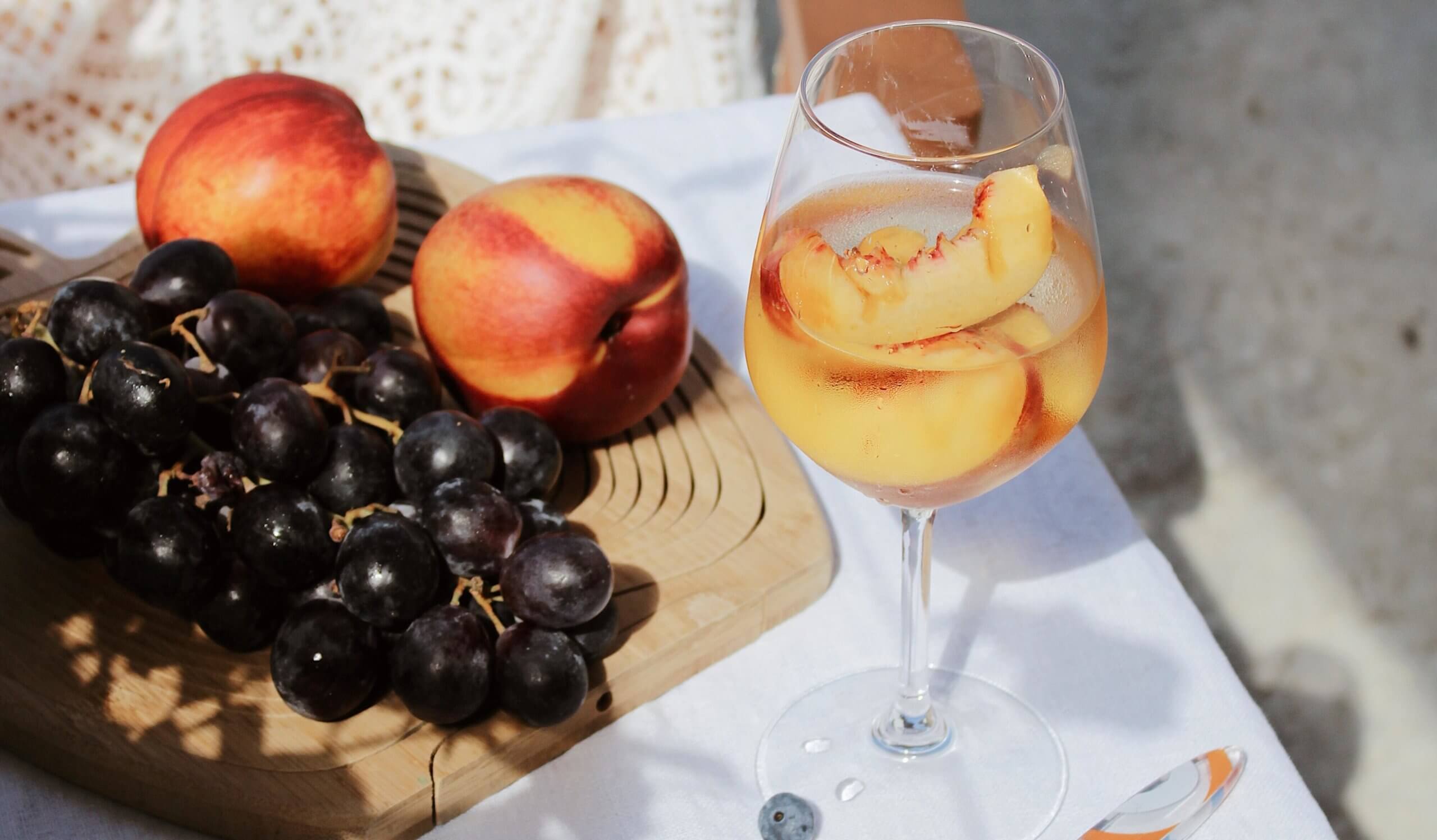 Summer Peach-Citrus Bellini Mocktail Recipe