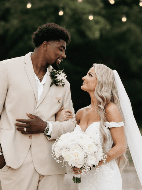 Southern Bride Treylon & Shelby The Venue at Oakdale in Little Rock