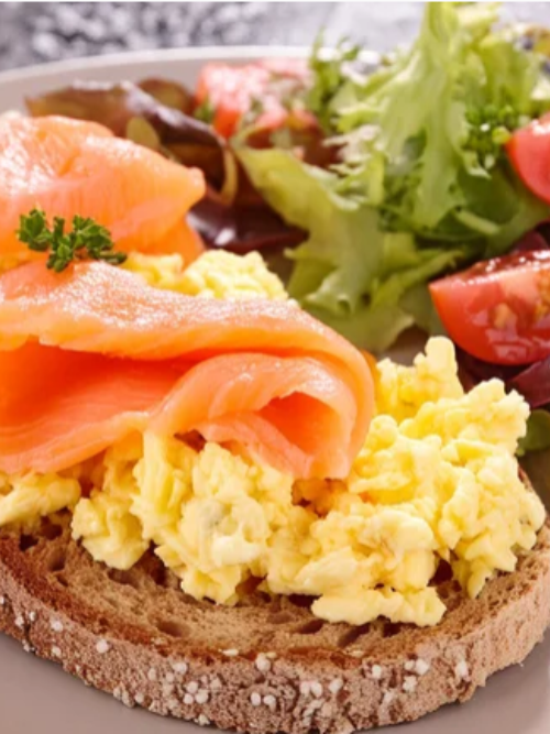 How to cook Scrambled Eggs Vibrant Occasions Catering's Bar offers Signature Cocktails