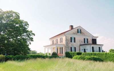 Why Choose Arkansas for Your Destination Wedding? Hidden Gems in The Natural State